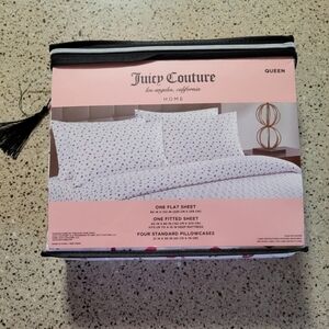 Juicy Couture Queen Sheet Set Pink Red Lips Lipstick Kiss Juicy Signature Y2K